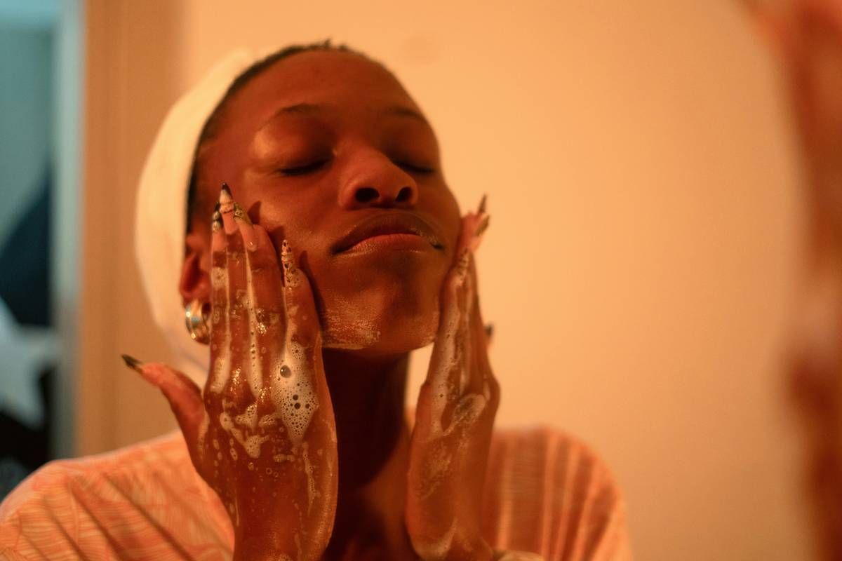 Why Your Skin’s Screaming for a Gentle Enzyme Exfoliating Wash (And How to Use It Right)